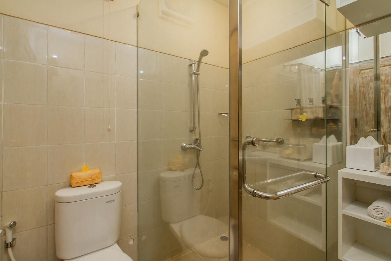 twobed-bath